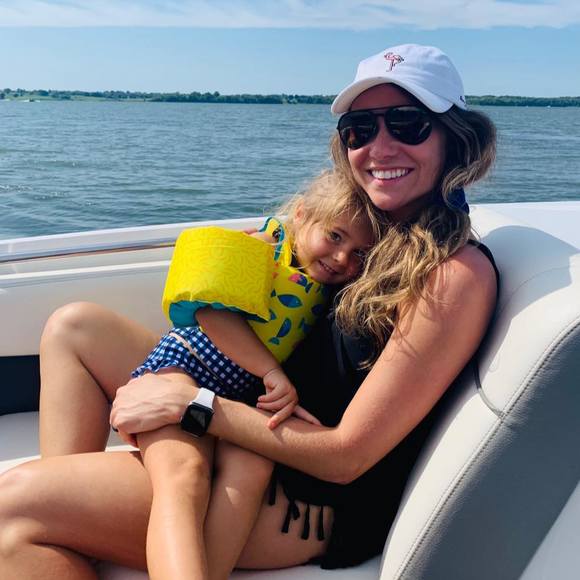 Meet your Posher, Shirley - Picture 1 of 1